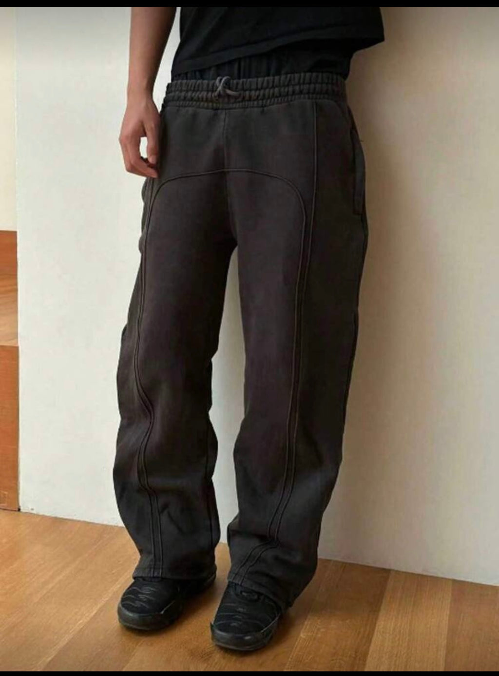 Black Sweatpants